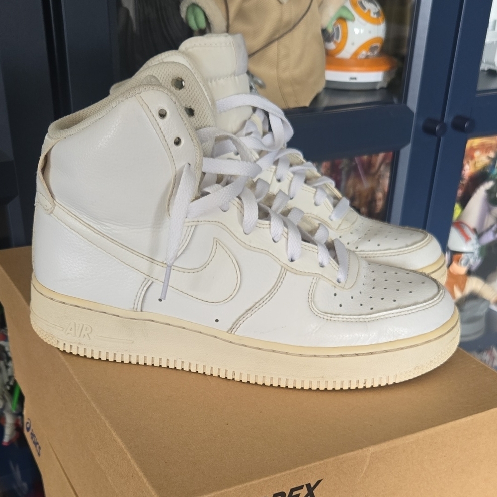Nike Air Force 1 High 315121-115 - White Size 7,5